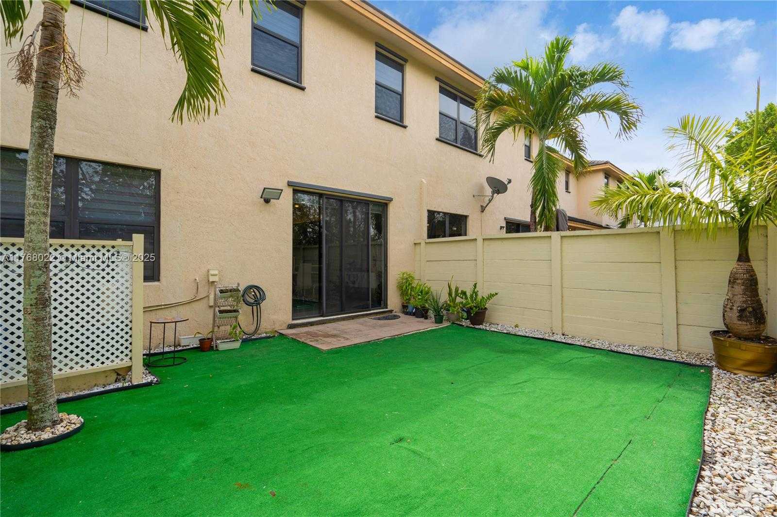 Small Image of 15780 NORTH WEST 91ST CT #15780, Miami Lakes Number 12