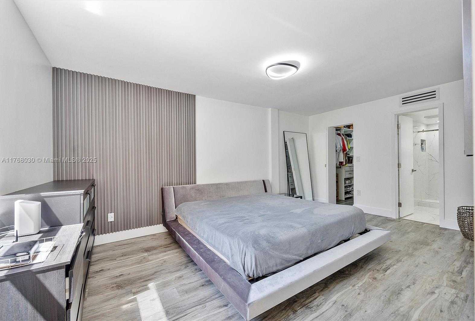 Small Image of 14601 NORTH KENDALL DR #206K, Miami Number 13