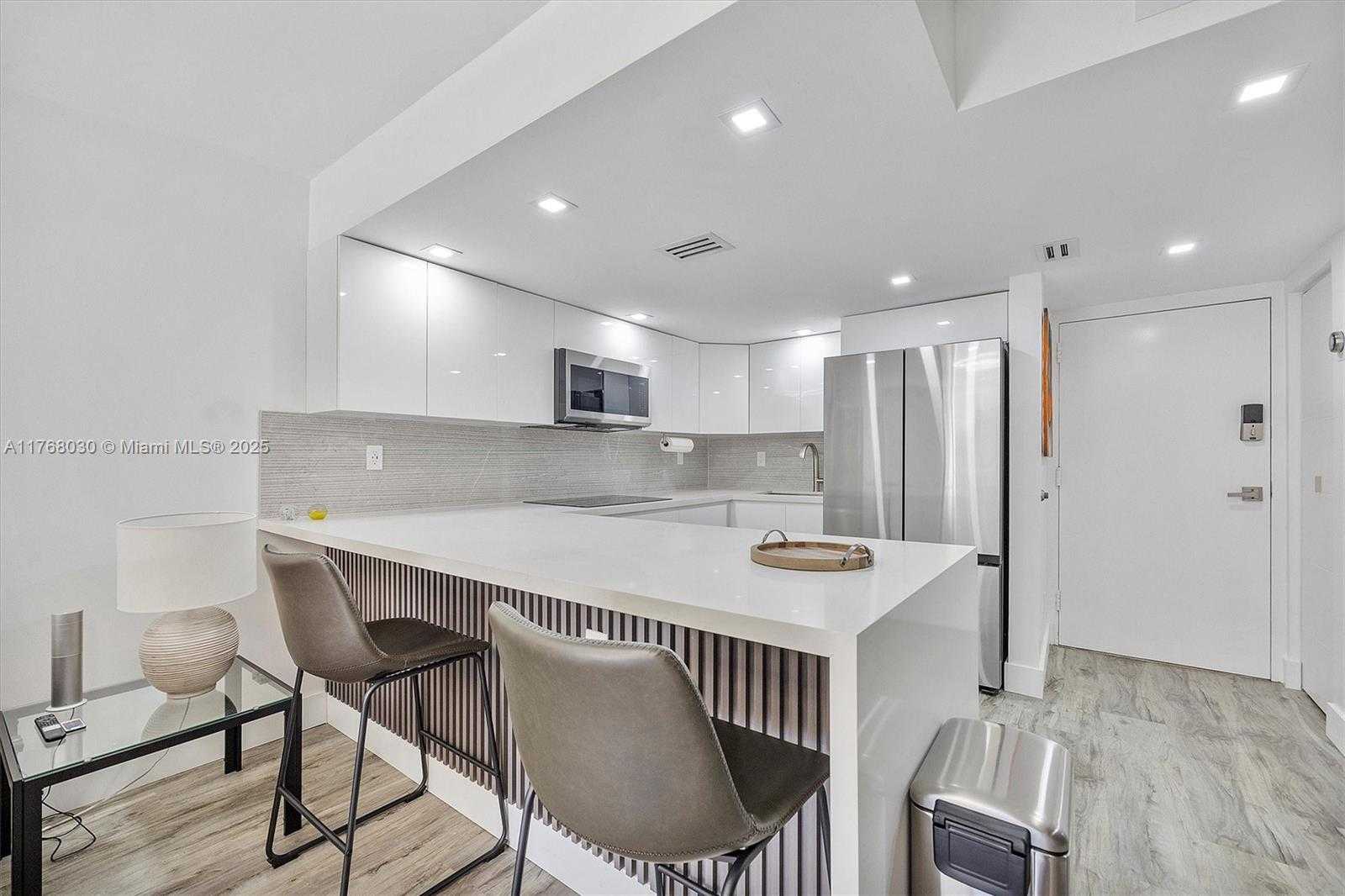 Small Image of 14601 NORTH KENDALL DR #206K, Miami Number 7