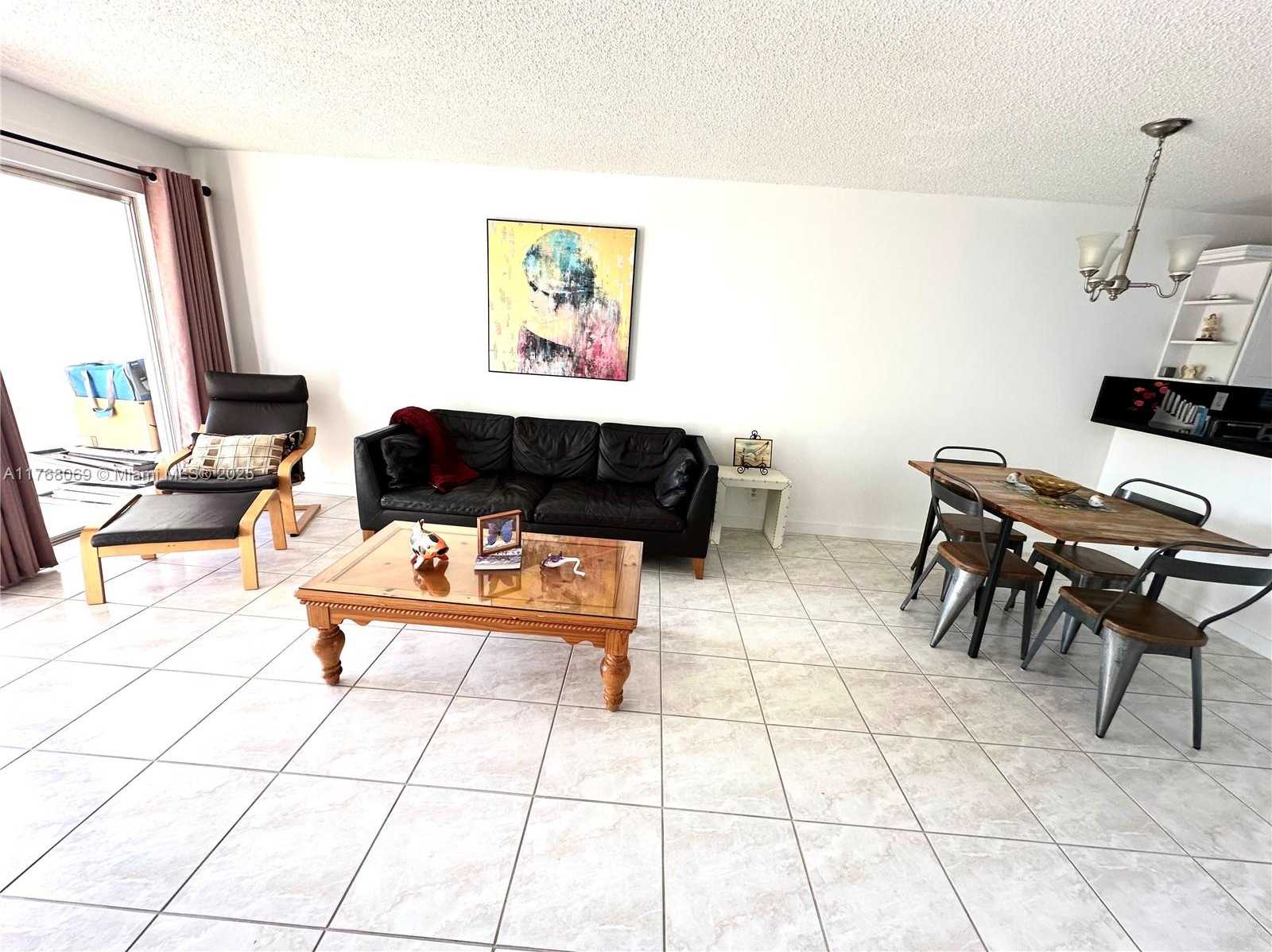 Small Image of 8300 SANDS POINT BLVD #K306, Tamarac Number 15