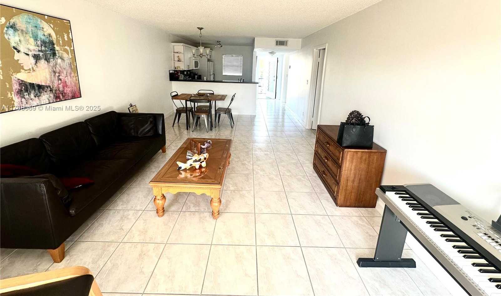 Small Image of 8300 SANDS POINT BLVD #K306, Tamarac Number 16