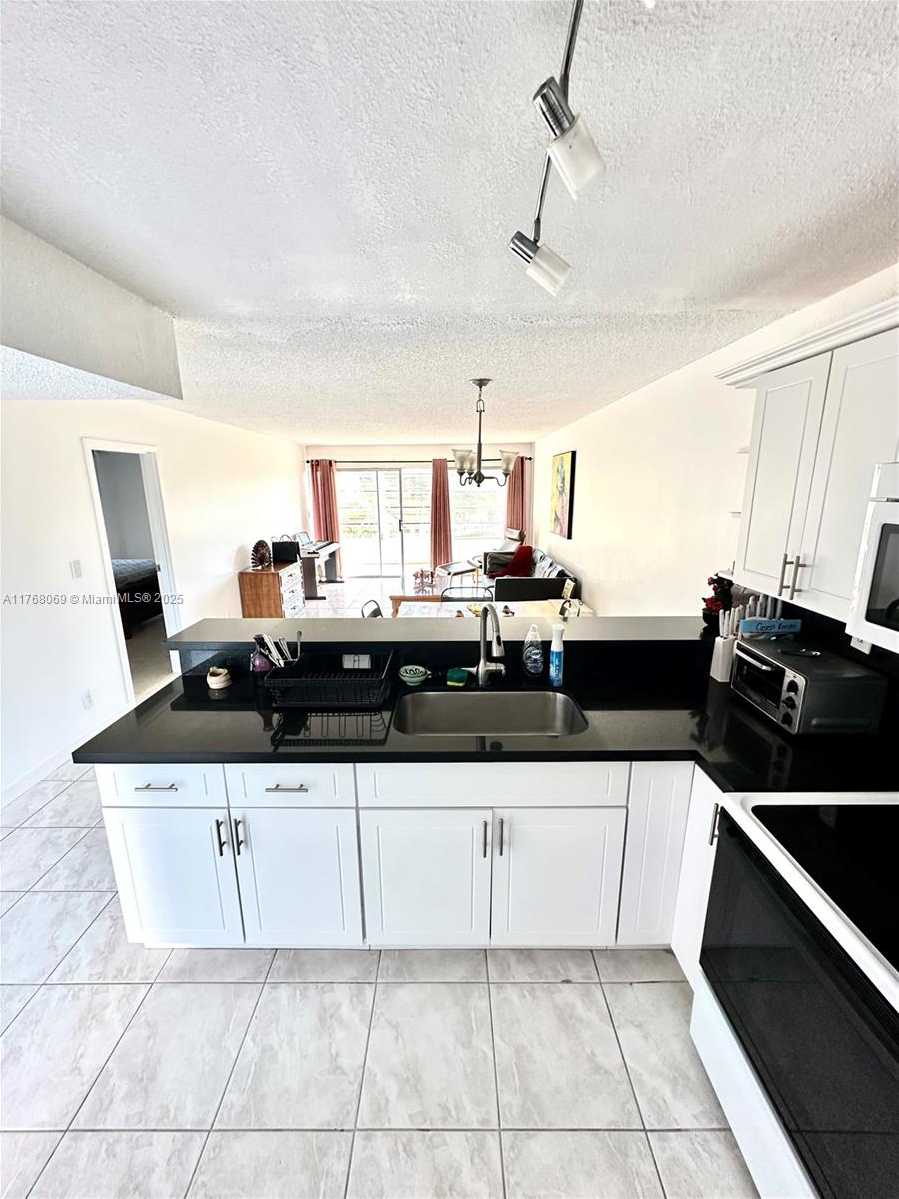 Small Image of 8300 SANDS POINT BLVD #K306, Tamarac Number 5
