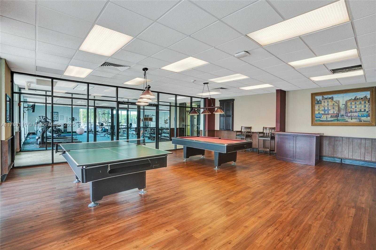 Small Image of 500 BAYVIEW DR #931, Sunny Isles Beach Number 34
