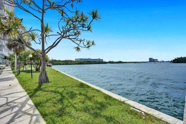 Small Image of 500 BAYVIEW DR #931, Sunny Isles Beach Number 38