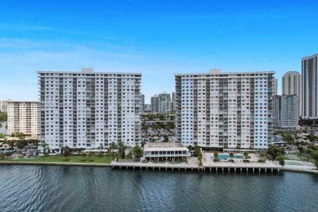 Small Image of 500 BAYVIEW DR #931, Sunny Isles Beach Number 46