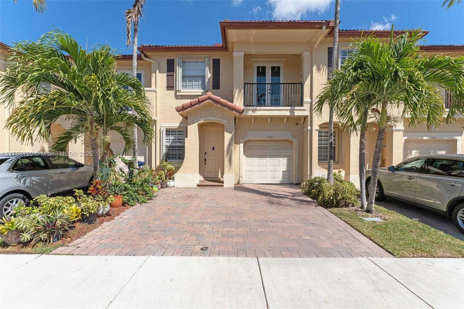 Small Image of 12965 SOUTH WEST 133RD TER, Miami Number 2