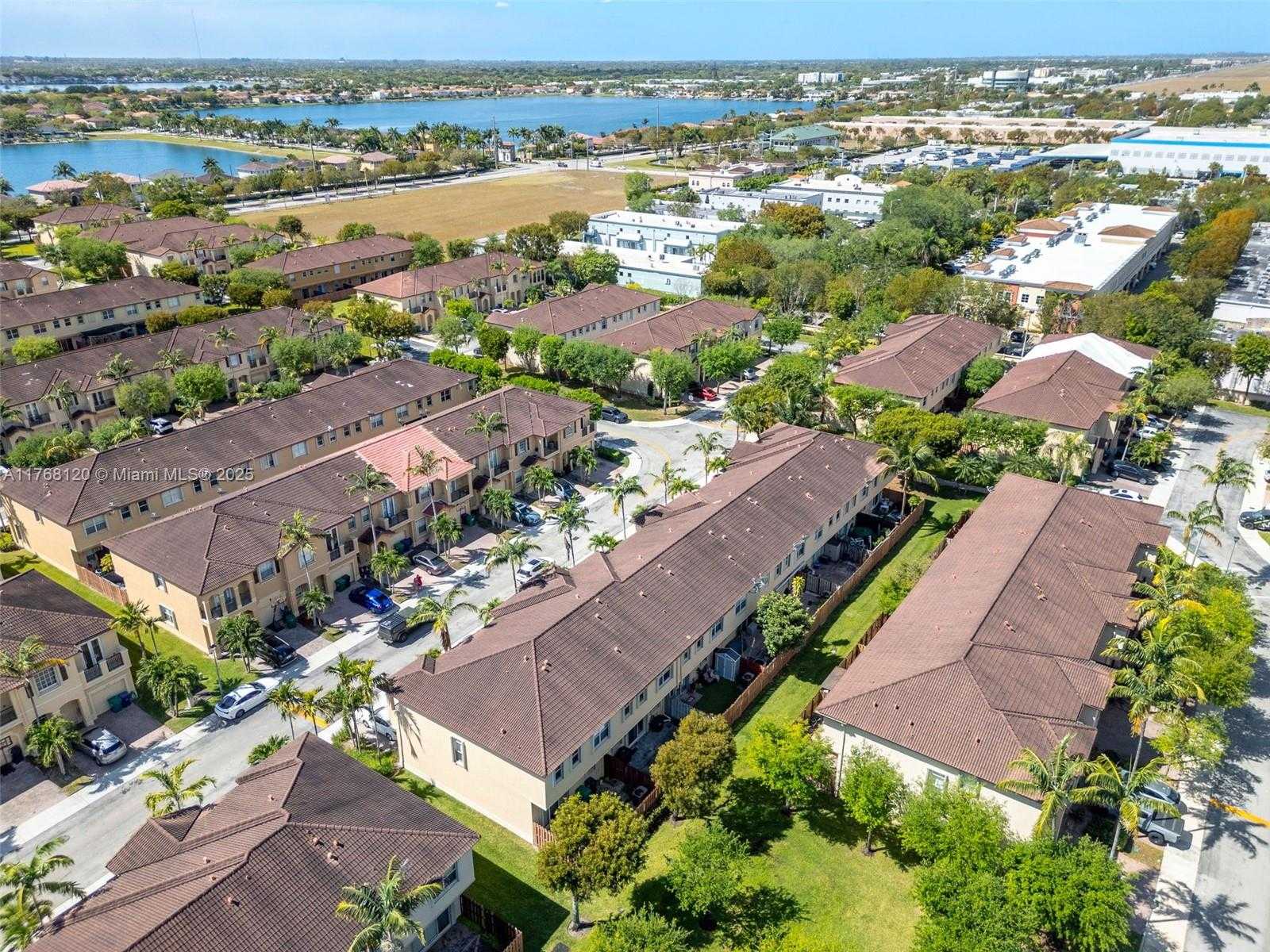 Small Image of 12965 SOUTH WEST 133RD TER, Miami Number 36