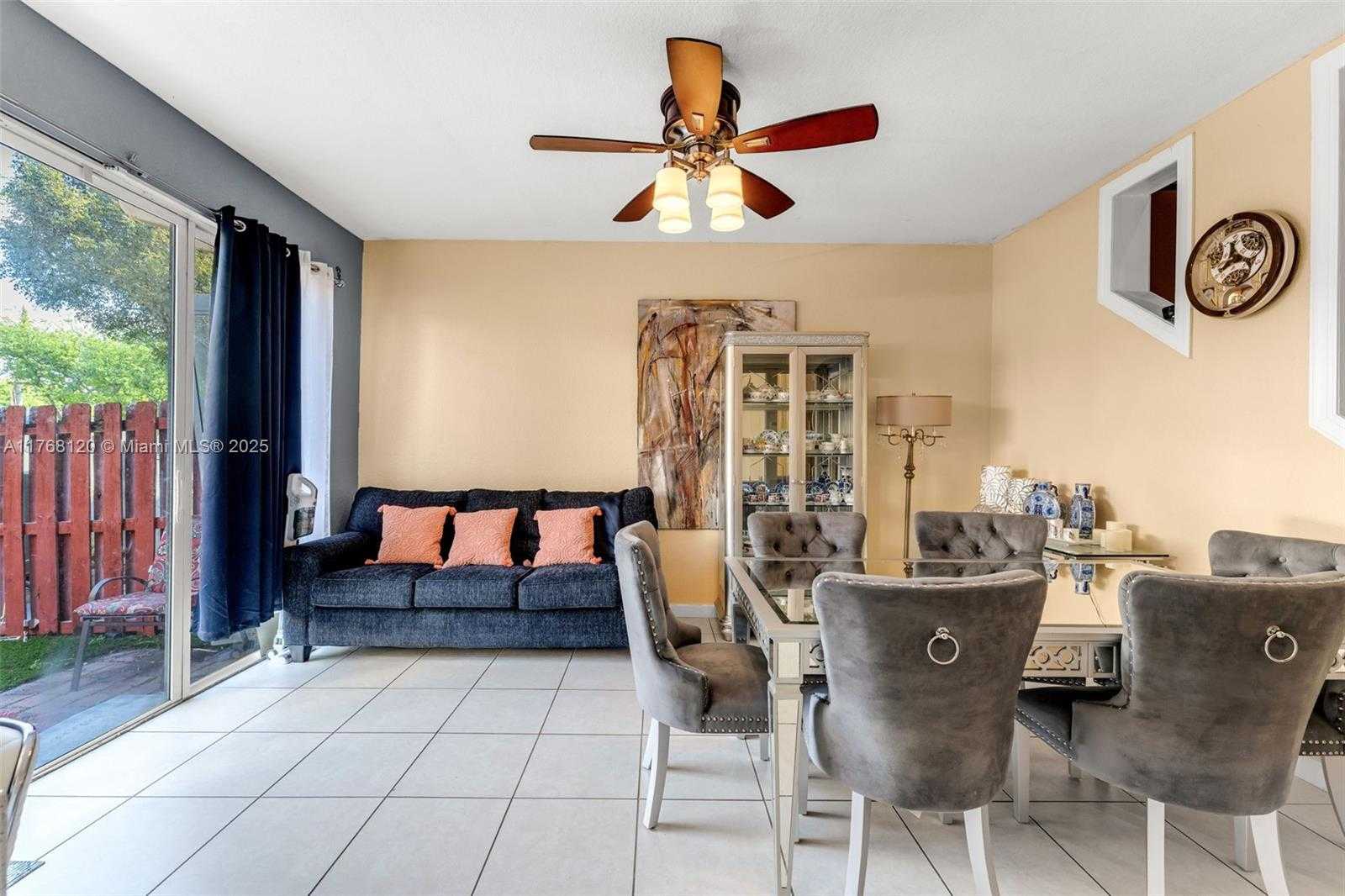Small Image of 12965 SOUTH WEST 133RD TER, Miami Number 6