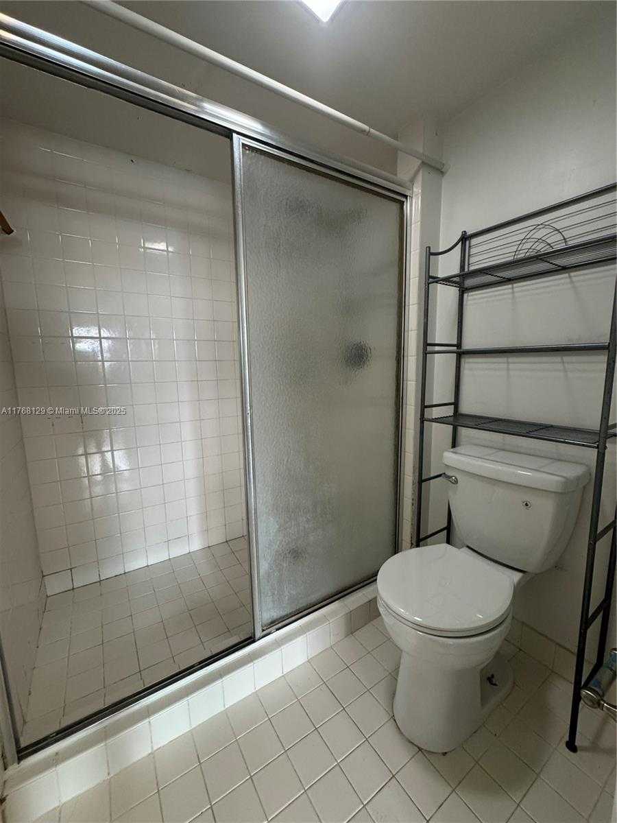 Small Image of 2011 SOUTH EAST 27TH DR #102-B, Homestead Number 12