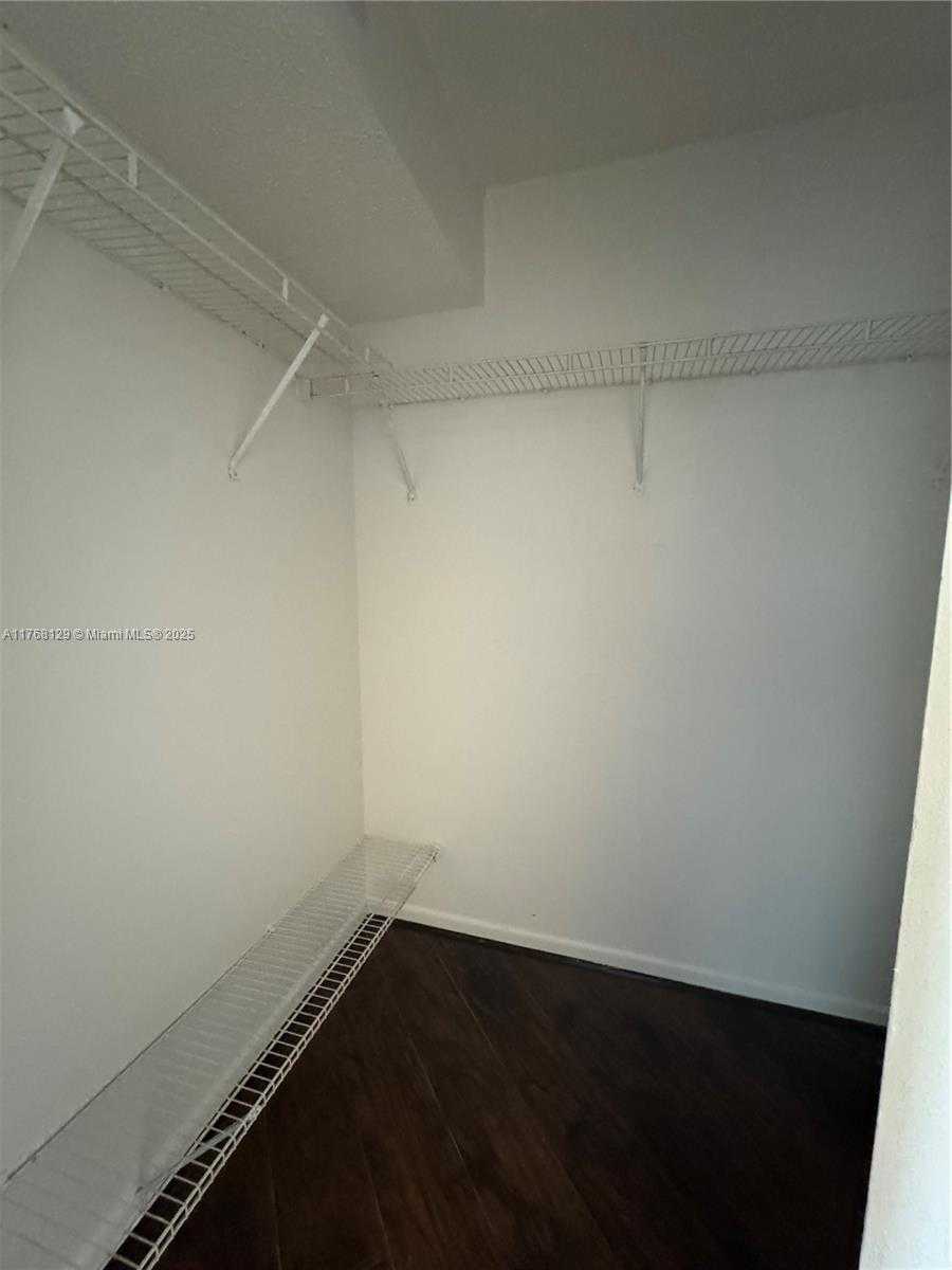 Small Image of 2011 SOUTH EAST 27TH DR #102-B, Homestead Number 15