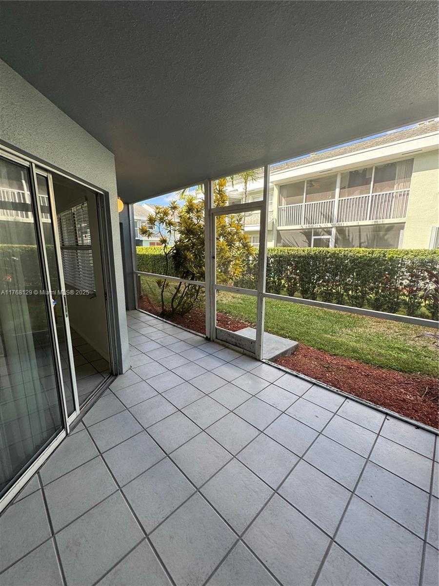 Small Image of 2011 SOUTH EAST 27TH DR #102-B, Homestead Number 16