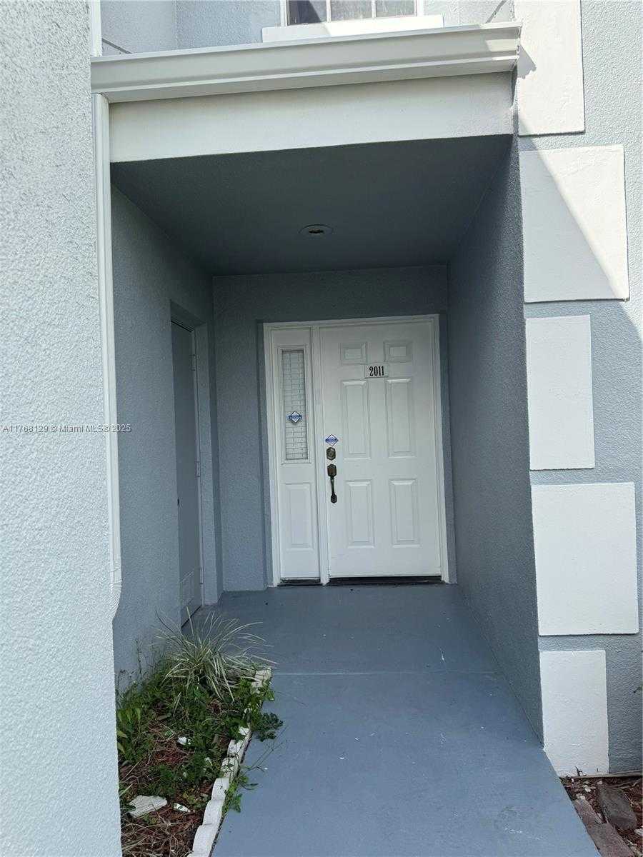Small Image of 2011 SOUTH EAST 27TH DR #102-B, Homestead Number 5