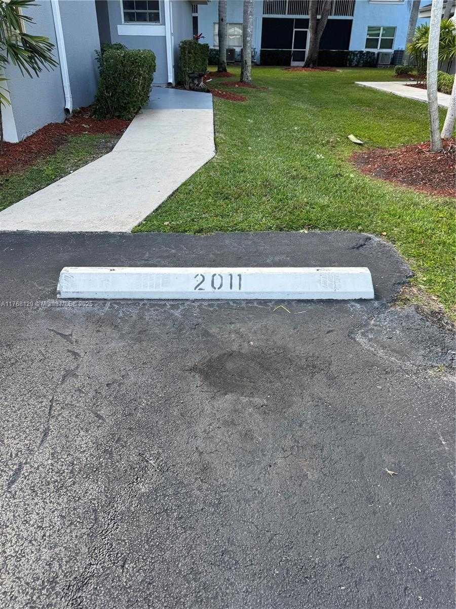 Small Image of 2011 SOUTH EAST 27TH DR #102-B, Homestead Number 6