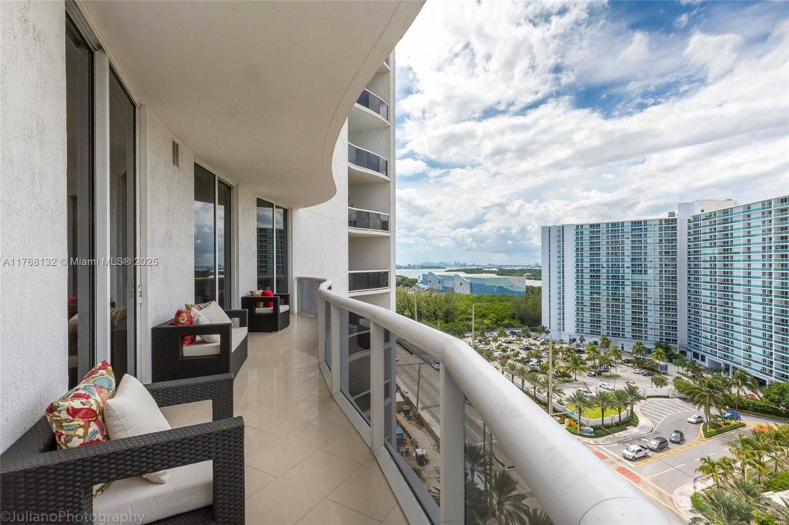 Small Image of 15811 COLLINS AVE #1105, Sunny Isles Beach Number 20