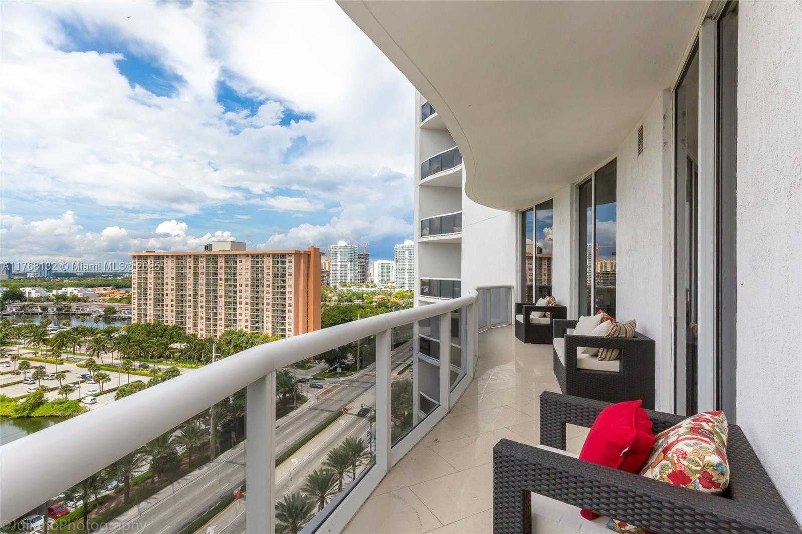 Small Image of 15811 COLLINS AVE #1105, Sunny Isles Beach Number 21