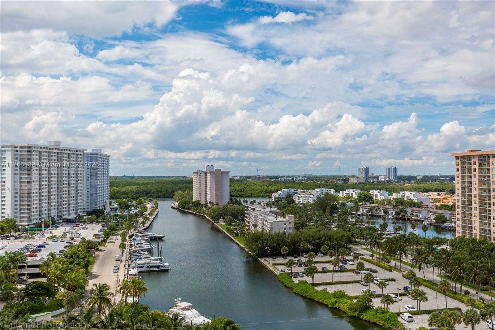 Small Image of 15811 COLLINS AVE #1105, Sunny Isles Beach Number 24