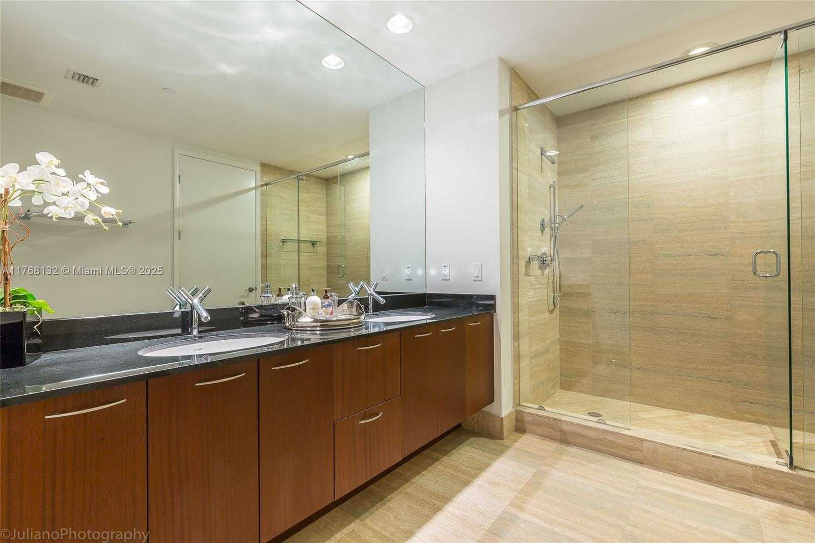 Small Image of 15811 COLLINS AVE #1105, Sunny Isles Beach Number 5