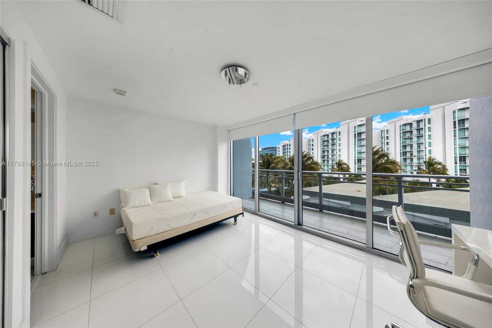 Small Image of 2950 NORTH EAST 188TH ST #534, Aventura Number 22
