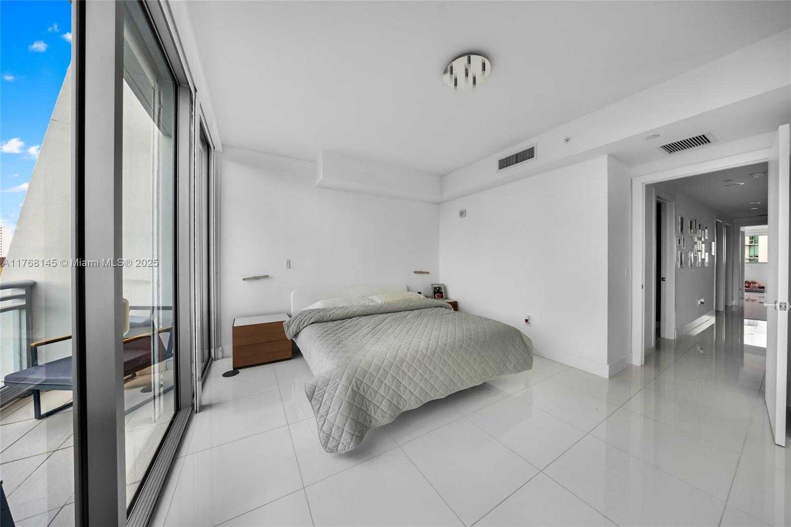 Small Image of 2950 NORTH EAST 188TH ST #534, Aventura Number 27