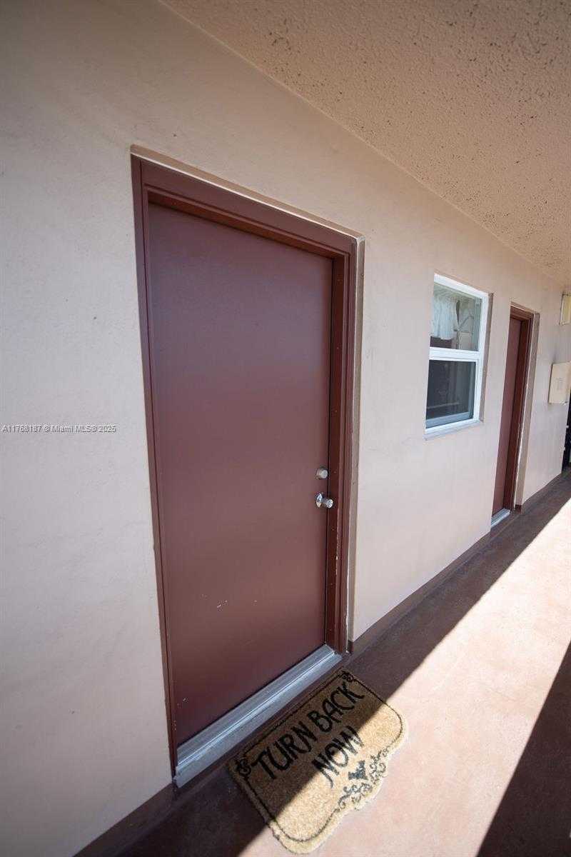 Small Image of 301 NORTH EAST 14TH AVE #607, Hallandale Beach Number 17