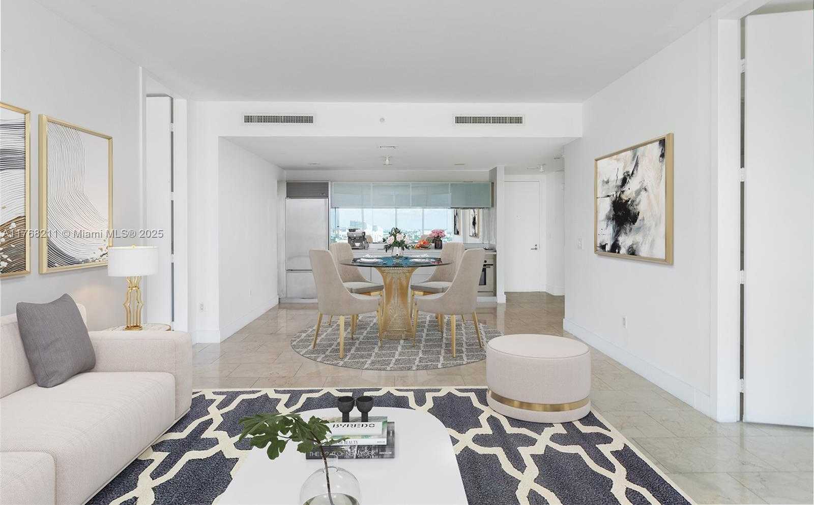 Small Image of 1040 BISCAYNE BLVD #1806, Miami Number 5