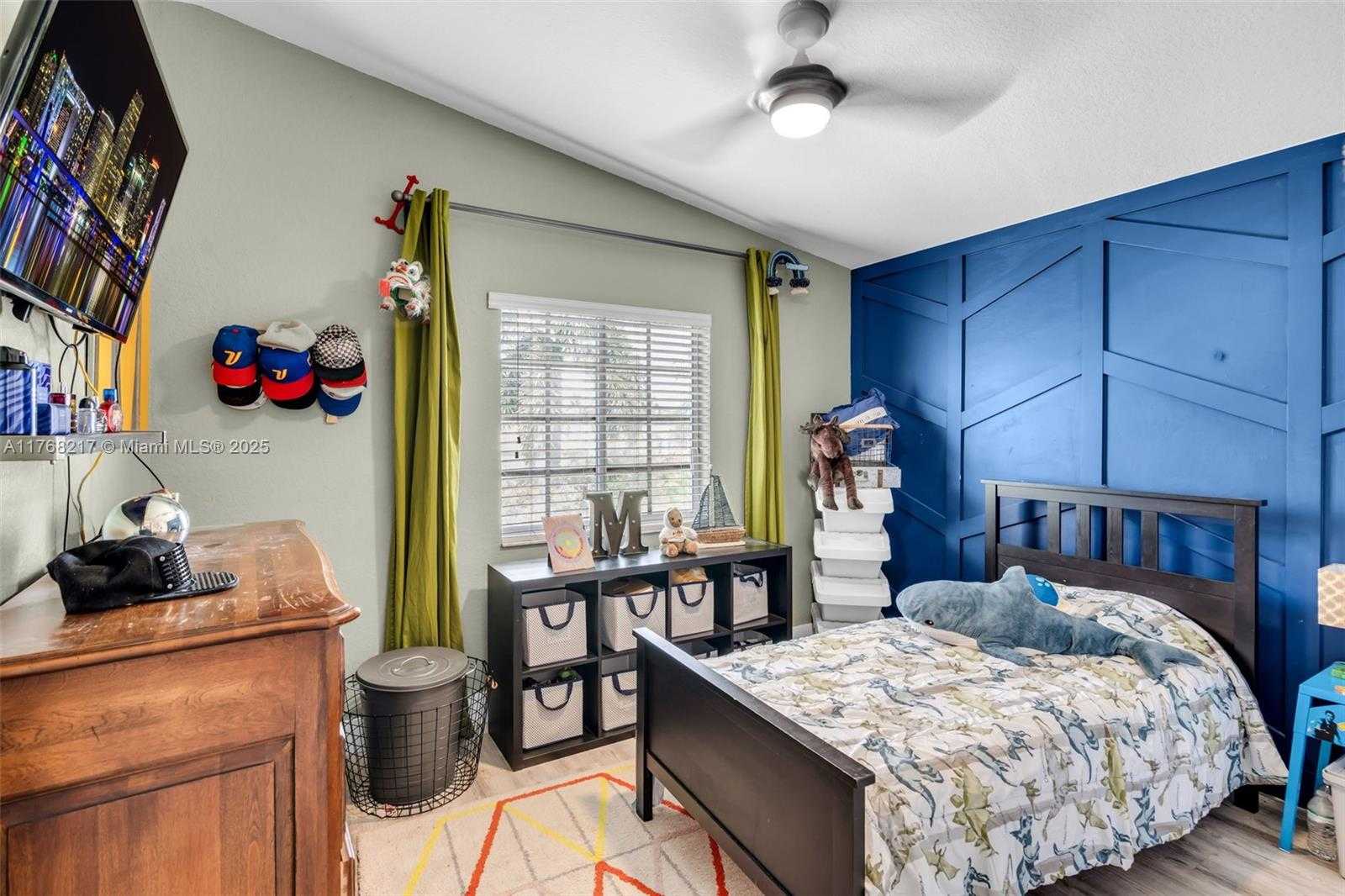 Small Image of 18811 SOUTH WEST 25TH CT, Miramar Number 16