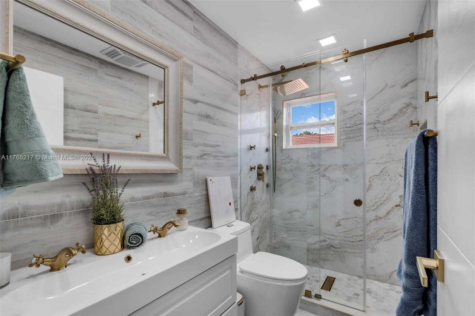 Small Image of 18811 SOUTH WEST 25TH CT, Miramar Number 18