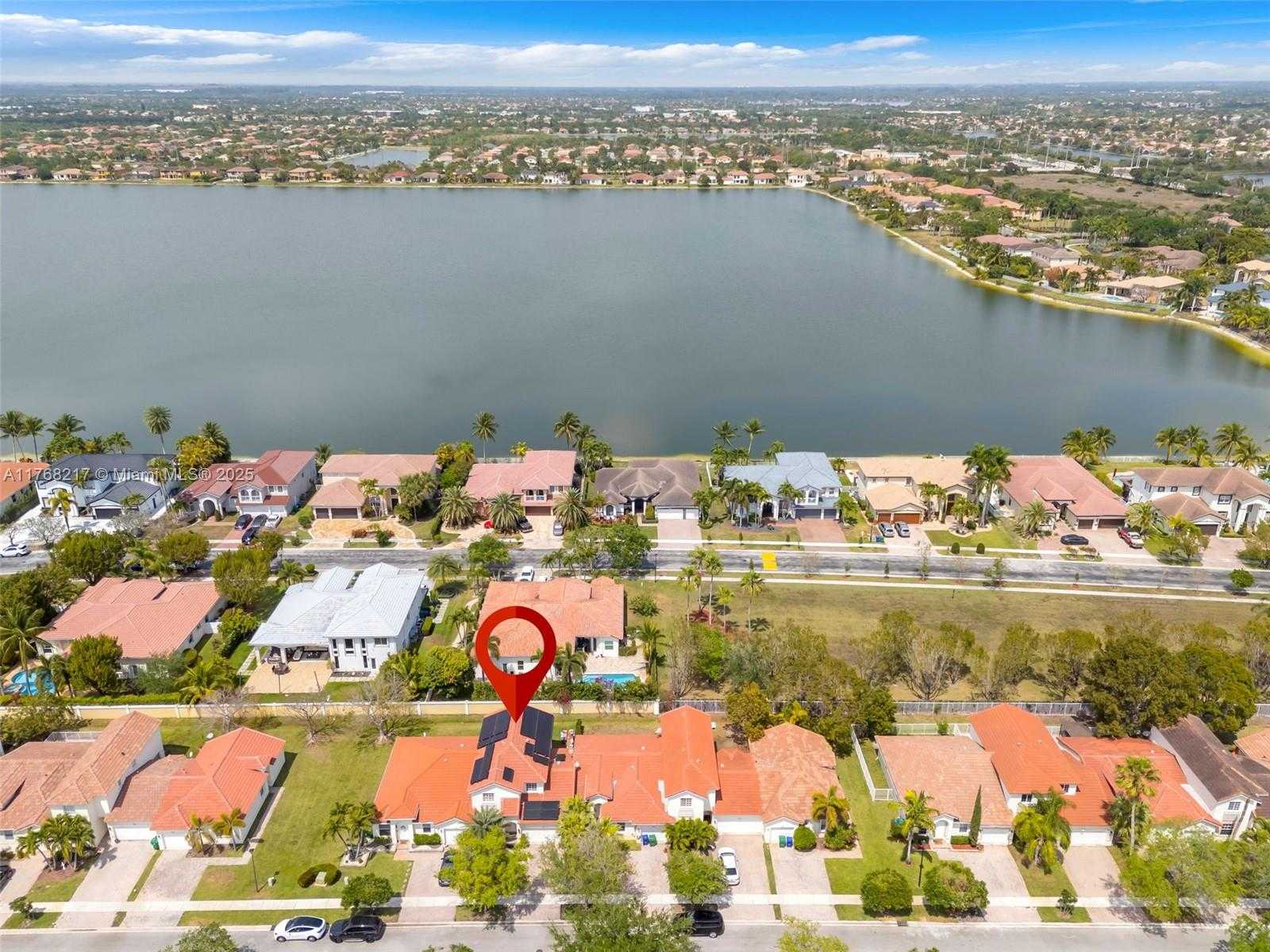 Small Image of 18811 SOUTH WEST 25TH CT, Miramar Number 26