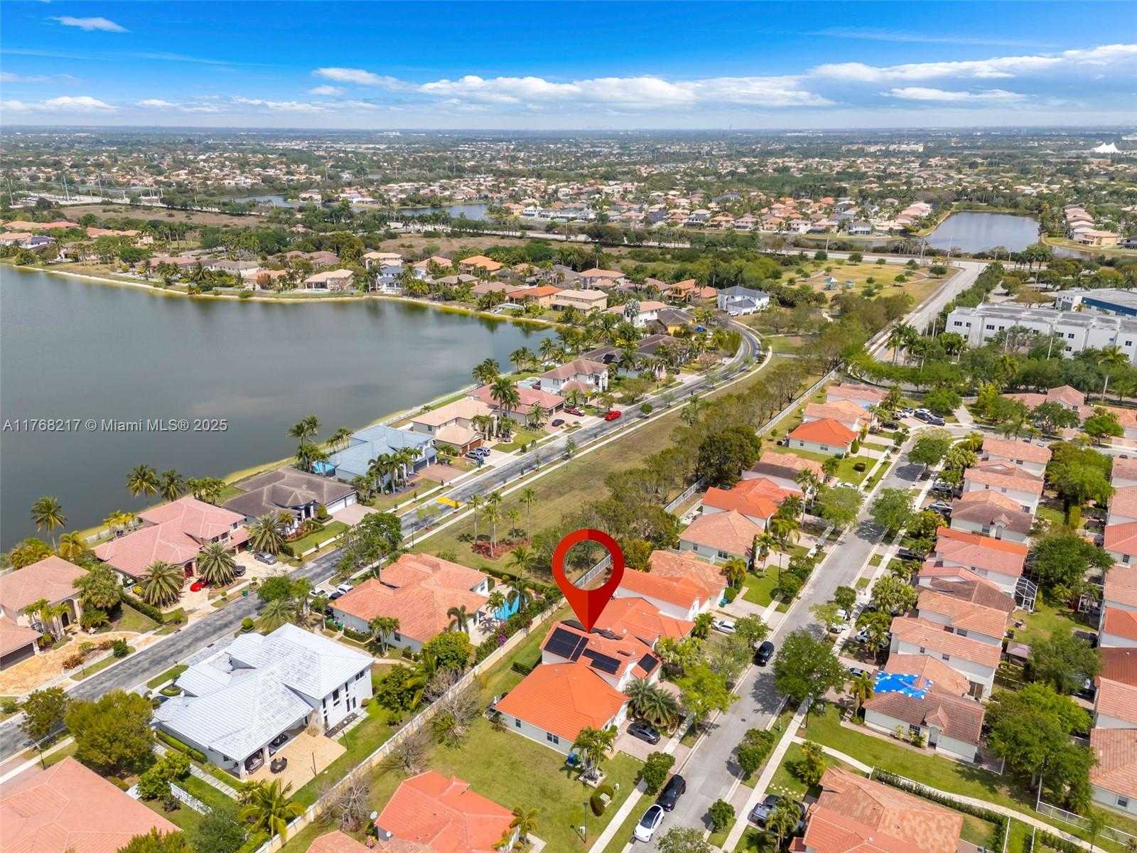 Small Image of 18811 SOUTH WEST 25TH CT, Miramar Number 30