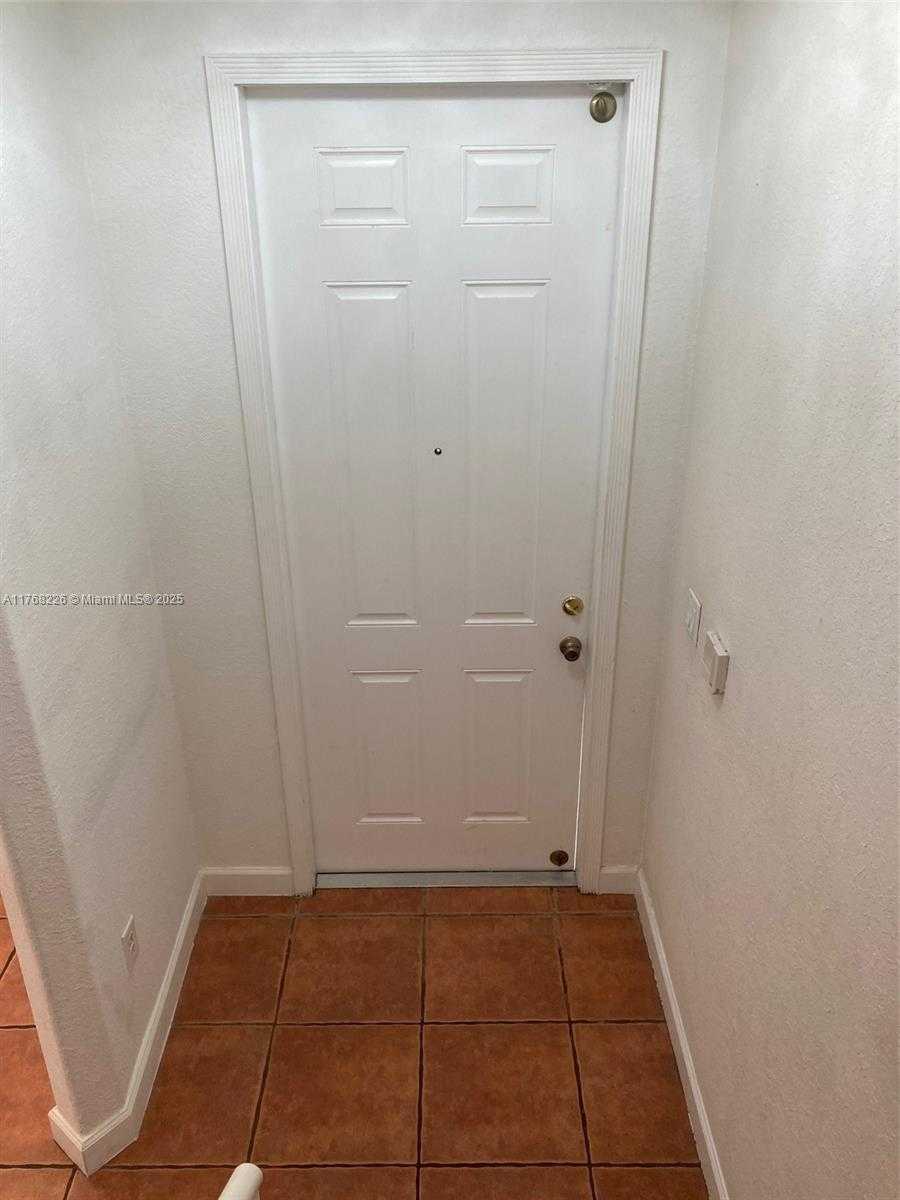 Small Image of 5450 NORTH WEST 107TH AVE #705, Doral Number 10