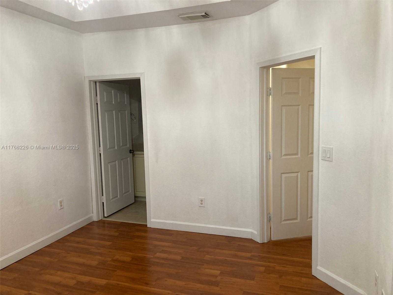 Small Image of 5450 NORTH WEST 107TH AVE #705, Doral Number 18