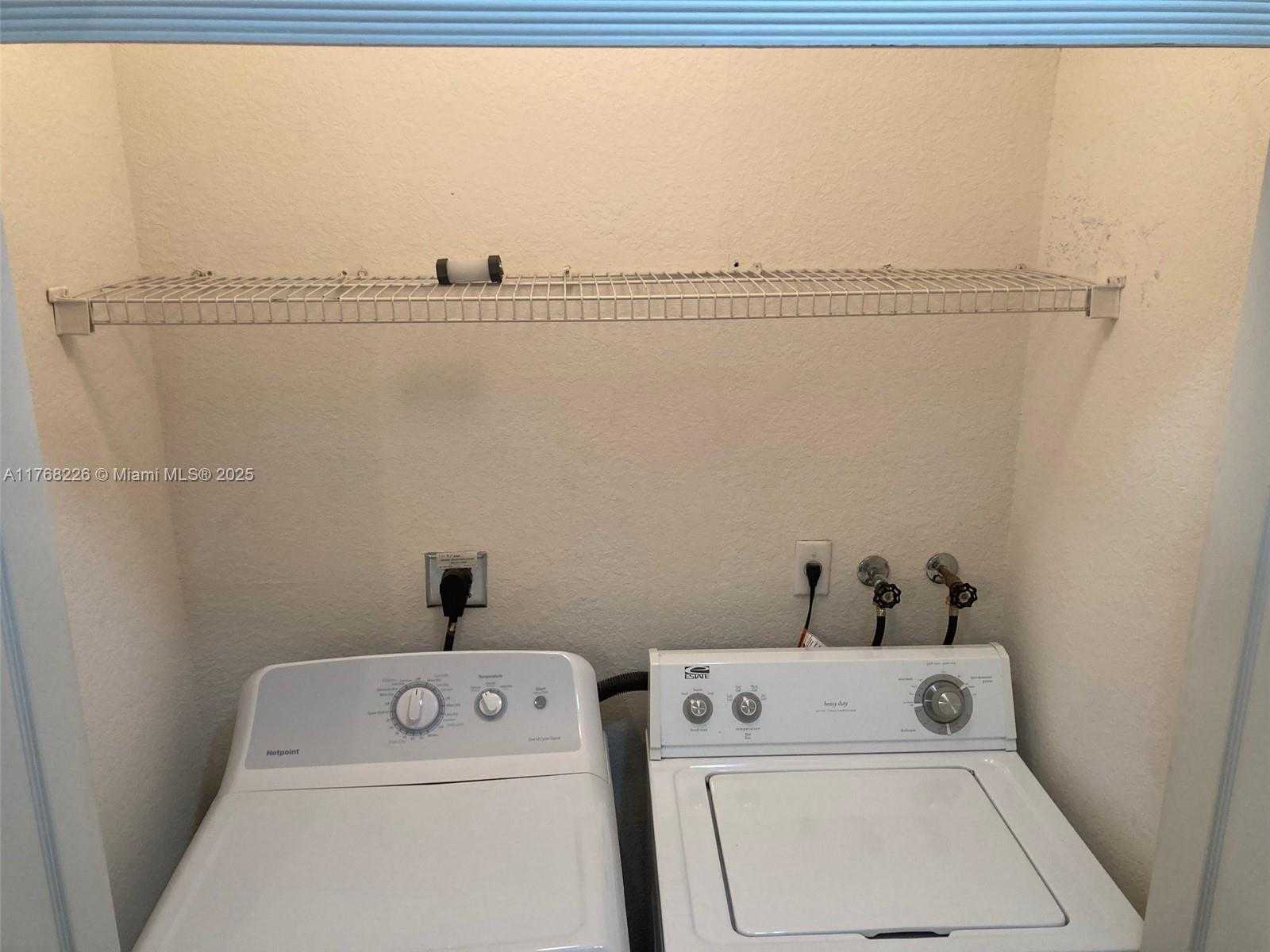 Small Image of 5450 NORTH WEST 107TH AVE #705, Doral Number 24