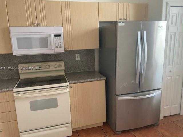 Small Image of 5450 NORTH WEST 107TH AVE #705, Doral Number 4