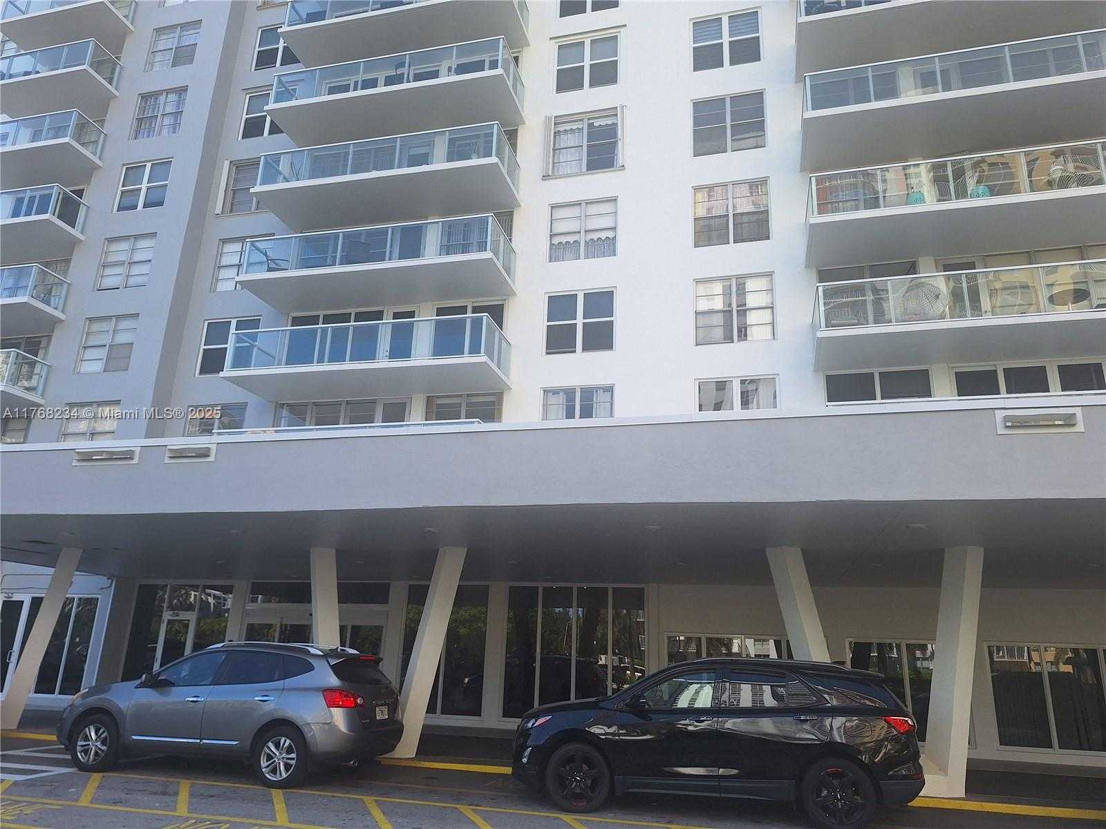 Small Image of 230 174TH ST #417, Sunny Isles Beach Number 3