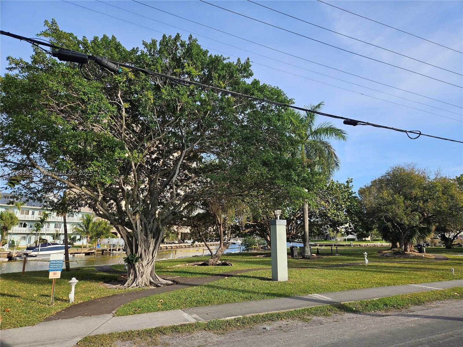 Small Image of 250 LAYNE BLVD #105, Hallandale Beach Number 39