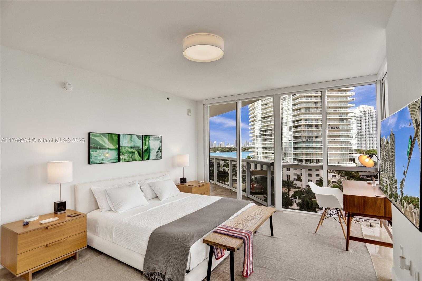Small Image of 400 ALTON RD #911, Miami Beach Number 10