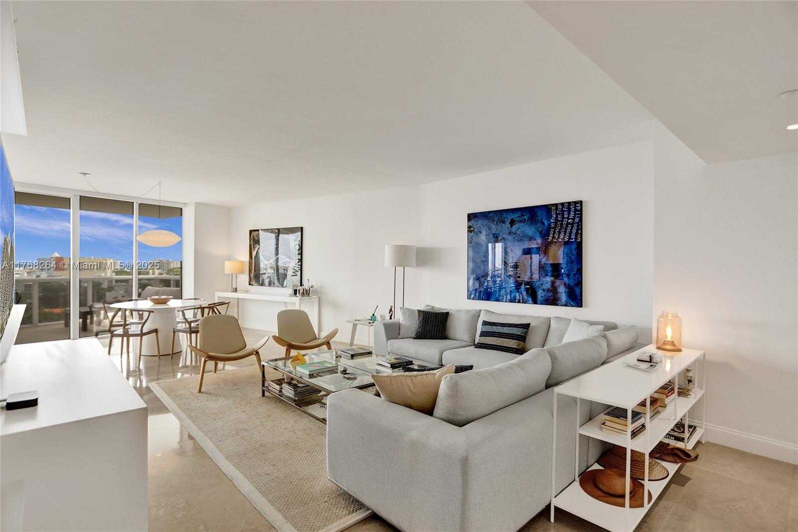 Small Image of 400 ALTON RD #911, Miami Beach Number 2