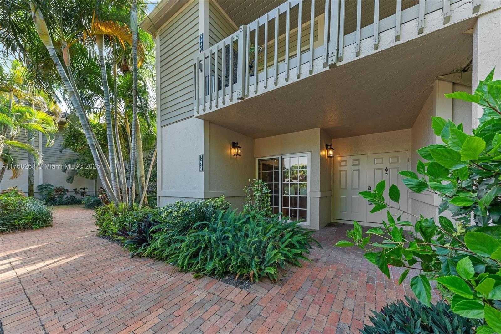 Small Image of 7658 ELMRIDGE DR #17-U, Boca Raton Number 5
