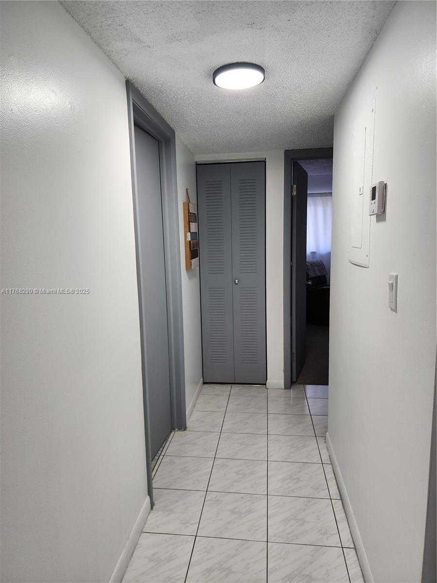 Small Image of 10747 WEST CLAIRMONT CIR #204, Tamarac Number 15