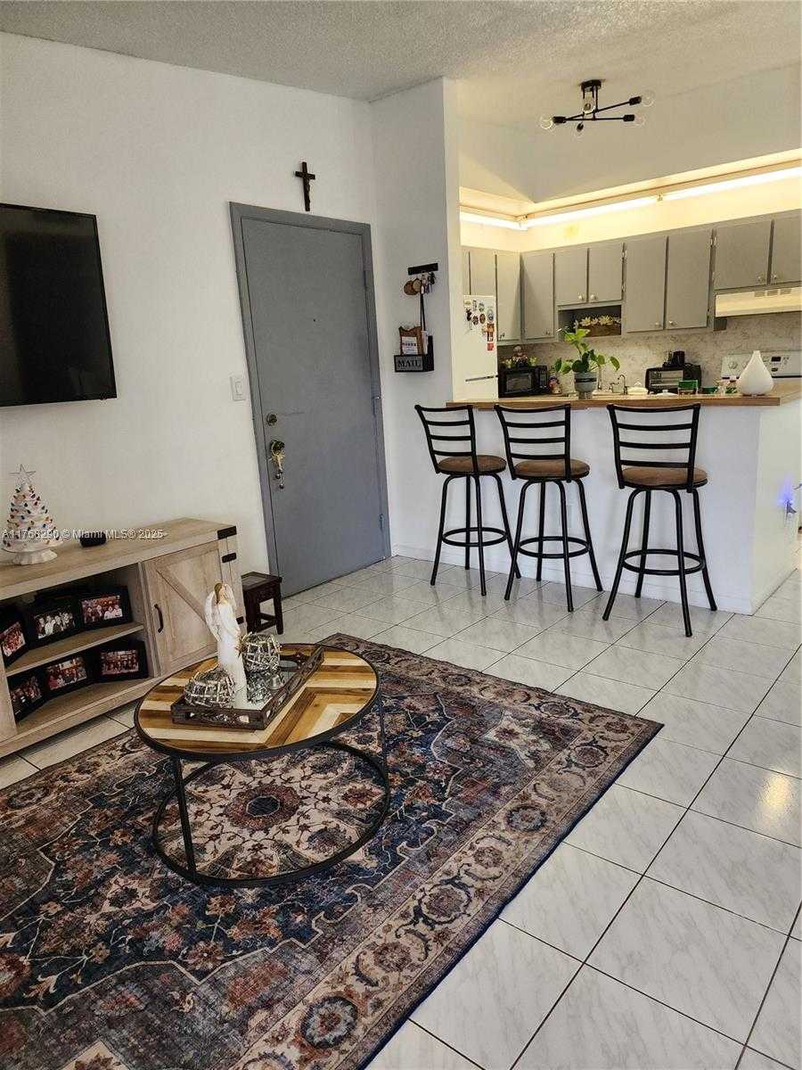 Small Image of 10747 WEST CLAIRMONT CIR #204, Tamarac Number 7