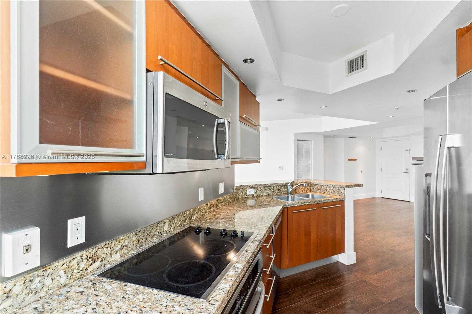 Small Image of 110 WASHINGTON AVE #2307, Miami Beach Number 11