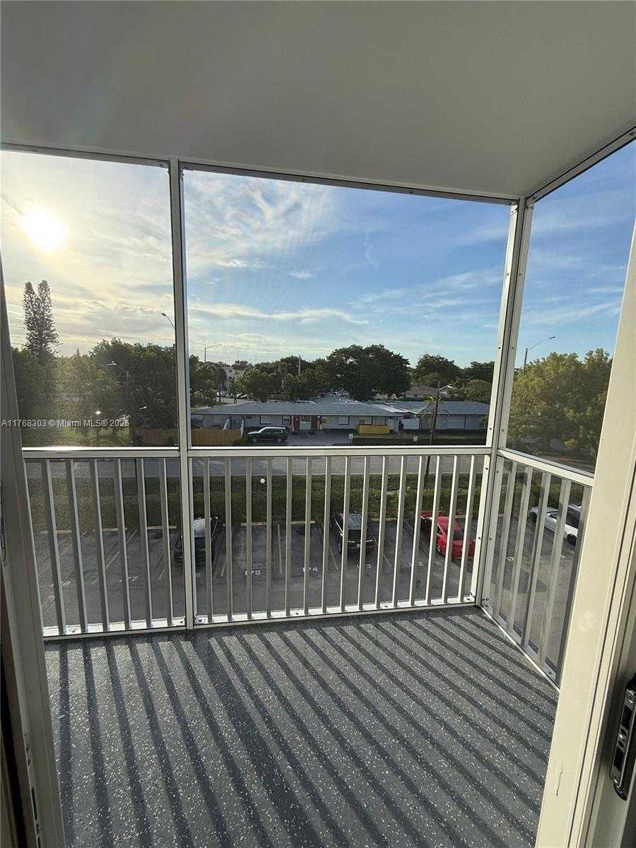 Small Image of 16851 NORTH EAST 23RD AVE #A409, North Miami Beach Number 10