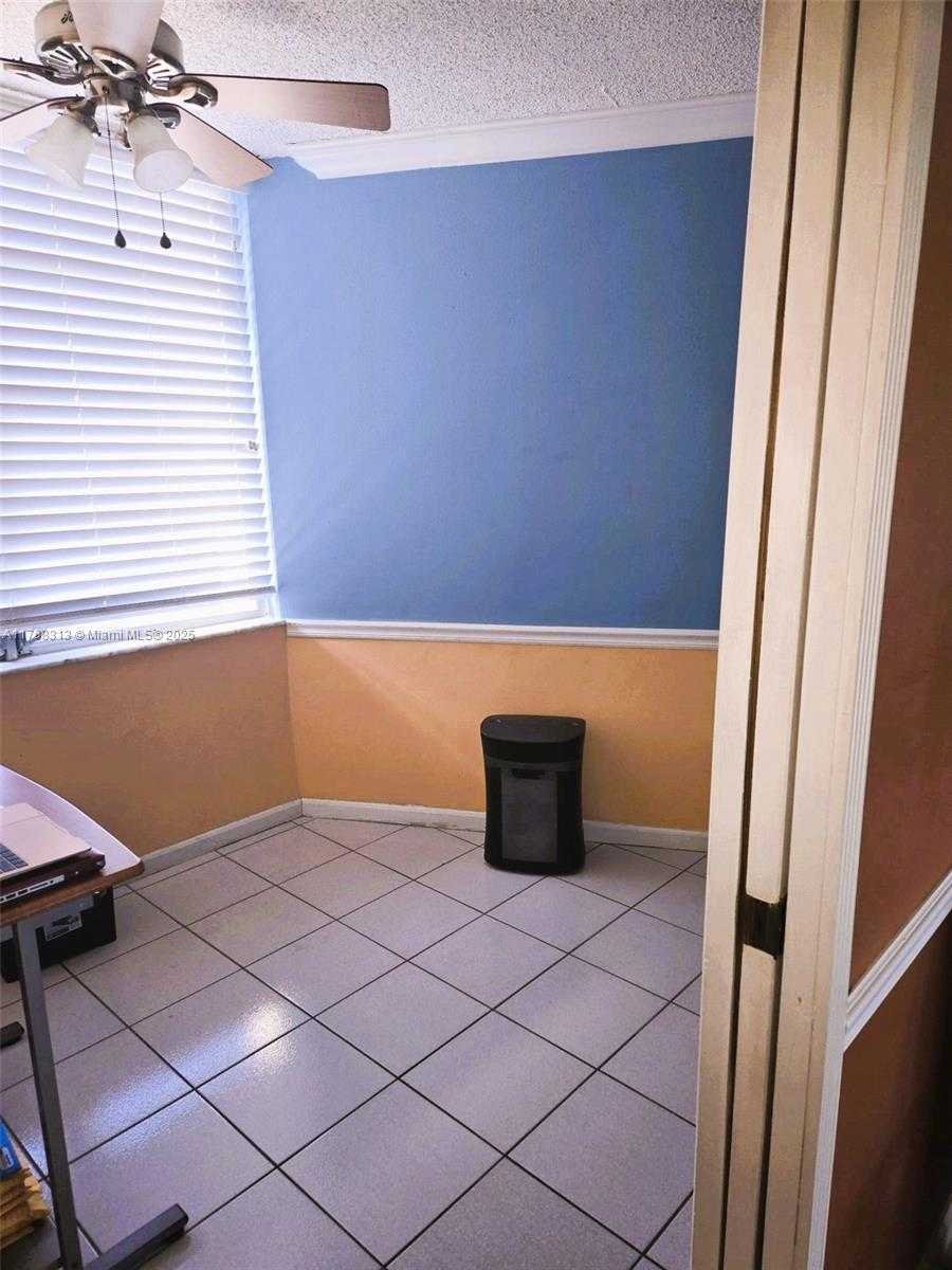 Small Image of 6901 ENVIRON BLVD #7A, Lauderhill Number 12