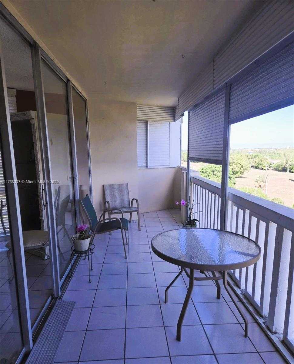 Small Image of 6901 ENVIRON BLVD #7A, Lauderhill Number 2