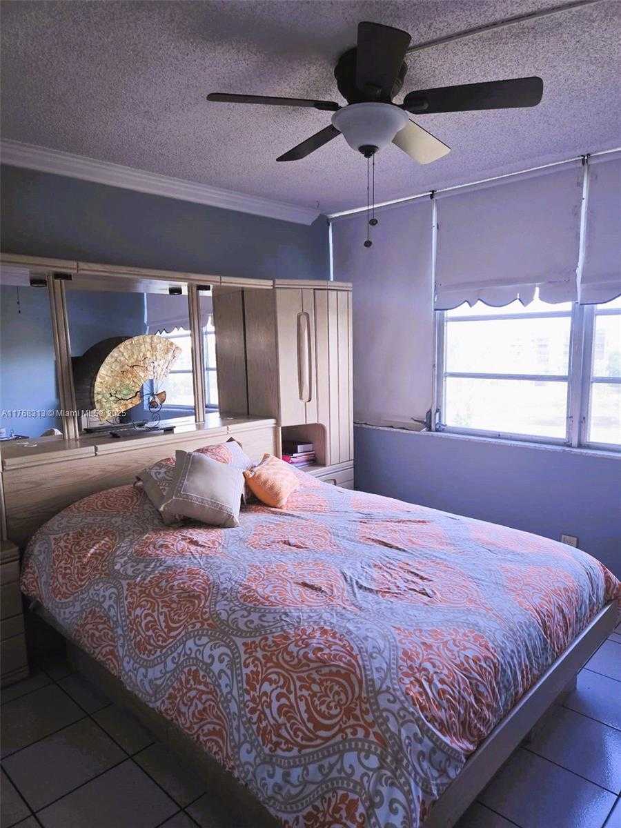Small Image of 6901 ENVIRON BLVD #7A, Lauderhill Number 5