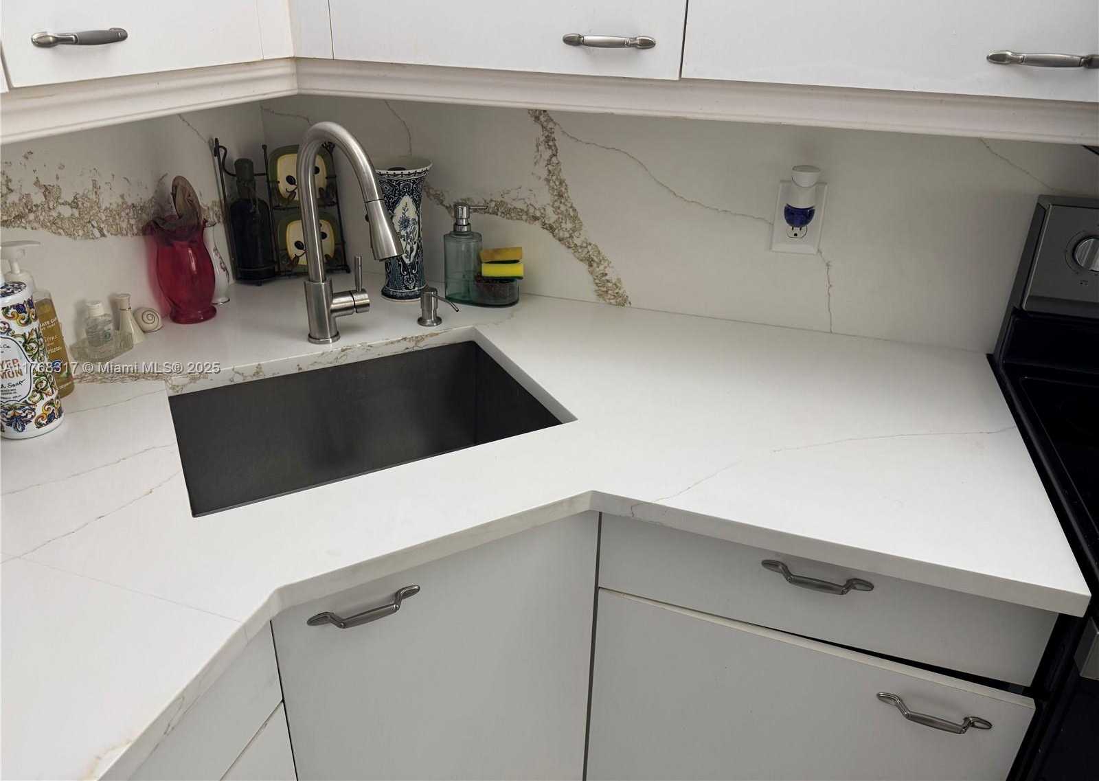 Small Image of 5133 BRISATA CIR #L, Boynton Beach Number 11