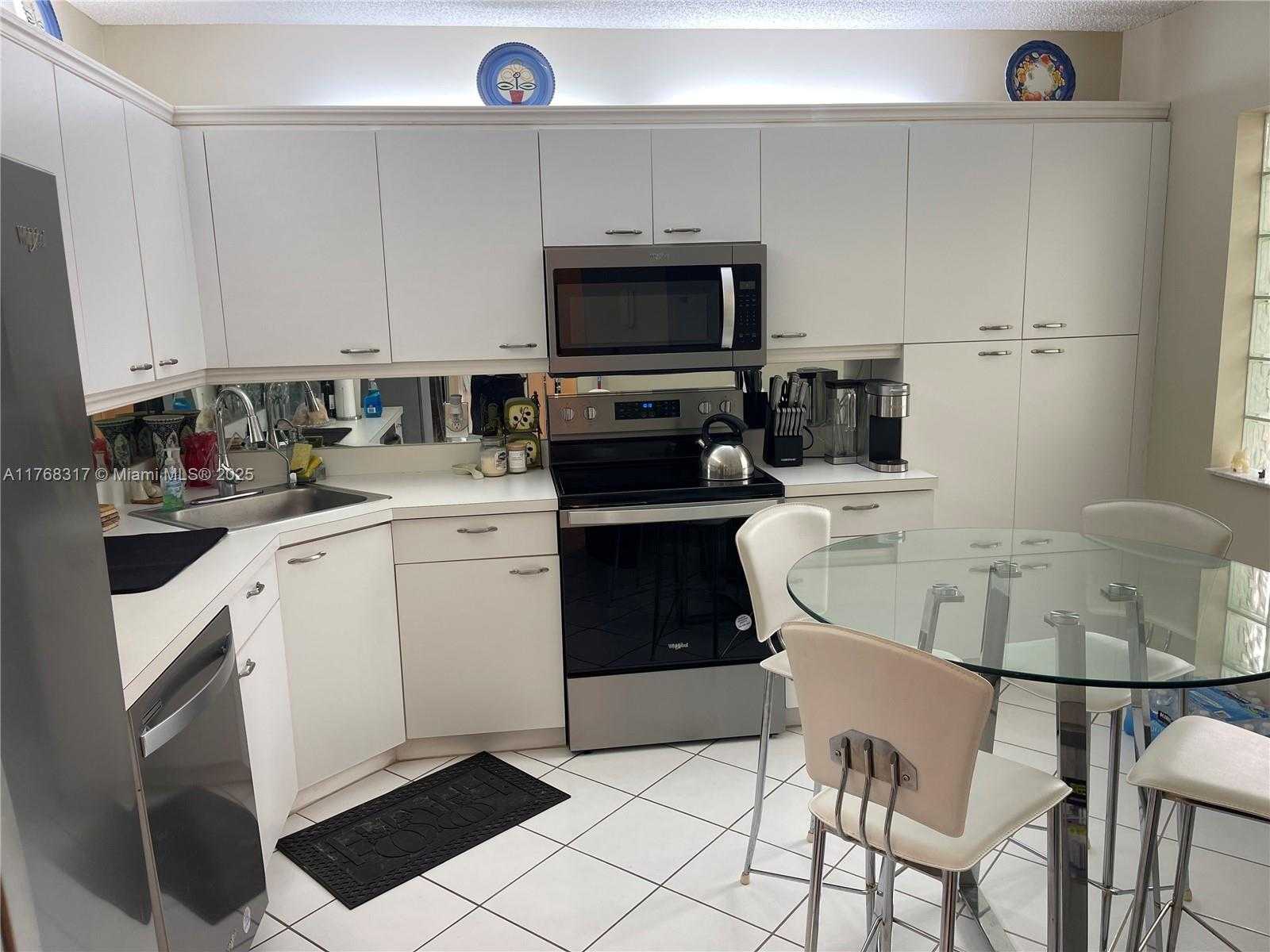 Small Image of 5133 BRISATA CIR #L, Boynton Beach Number 24