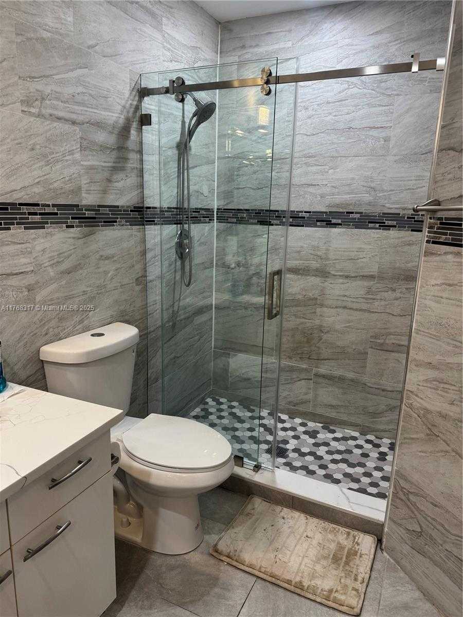 Small Image of 5133 BRISATA CIR #L, Boynton Beach Number 36