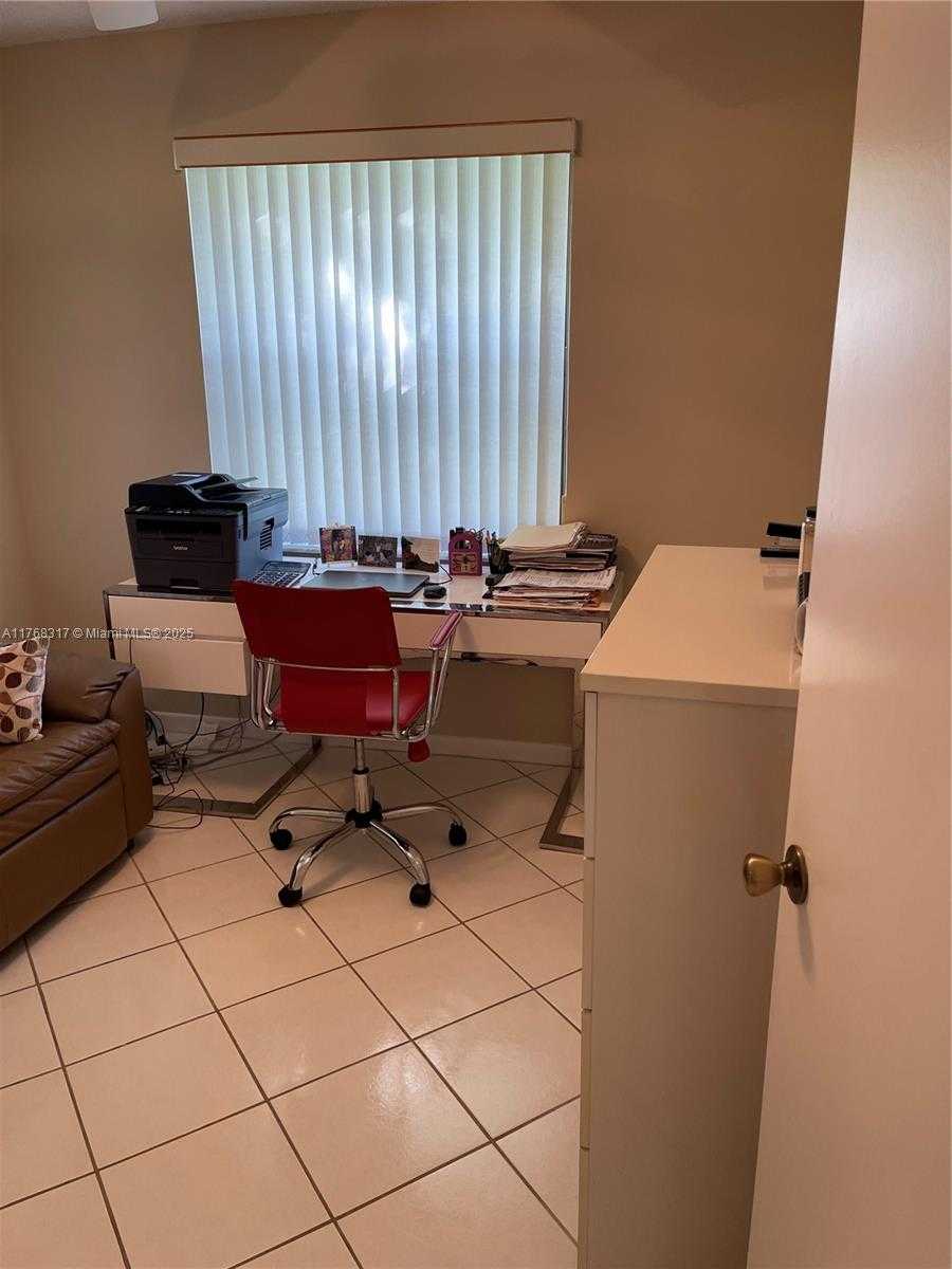 Small Image of 5133 BRISATA CIR #L, Boynton Beach Number 46