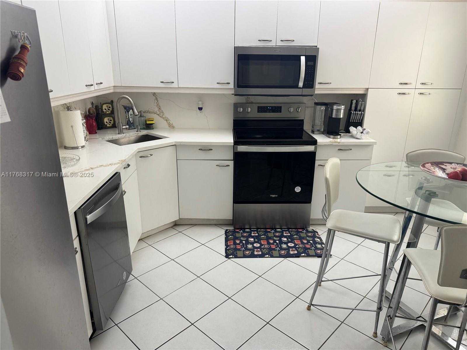 Small Image of 5133 BRISATA CIR #L, Boynton Beach Number 8